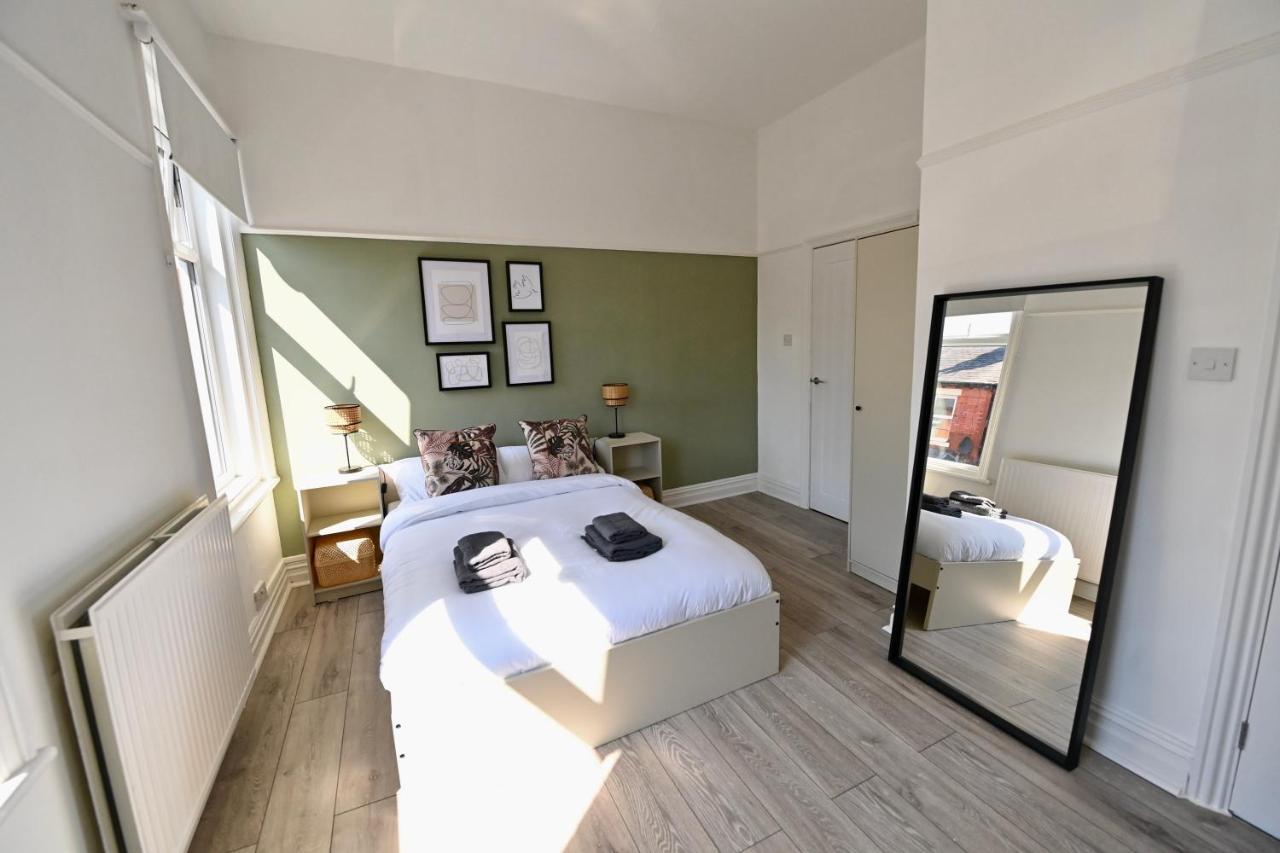 Kingdom Lodgings Blackpool Extérieur photo