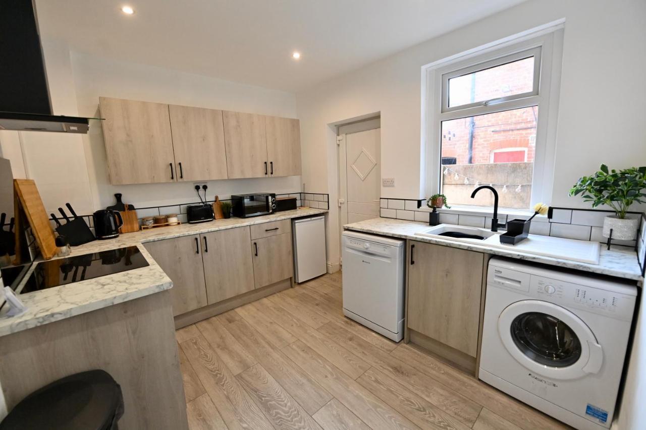 Kingdom Lodgings Blackpool Extérieur photo